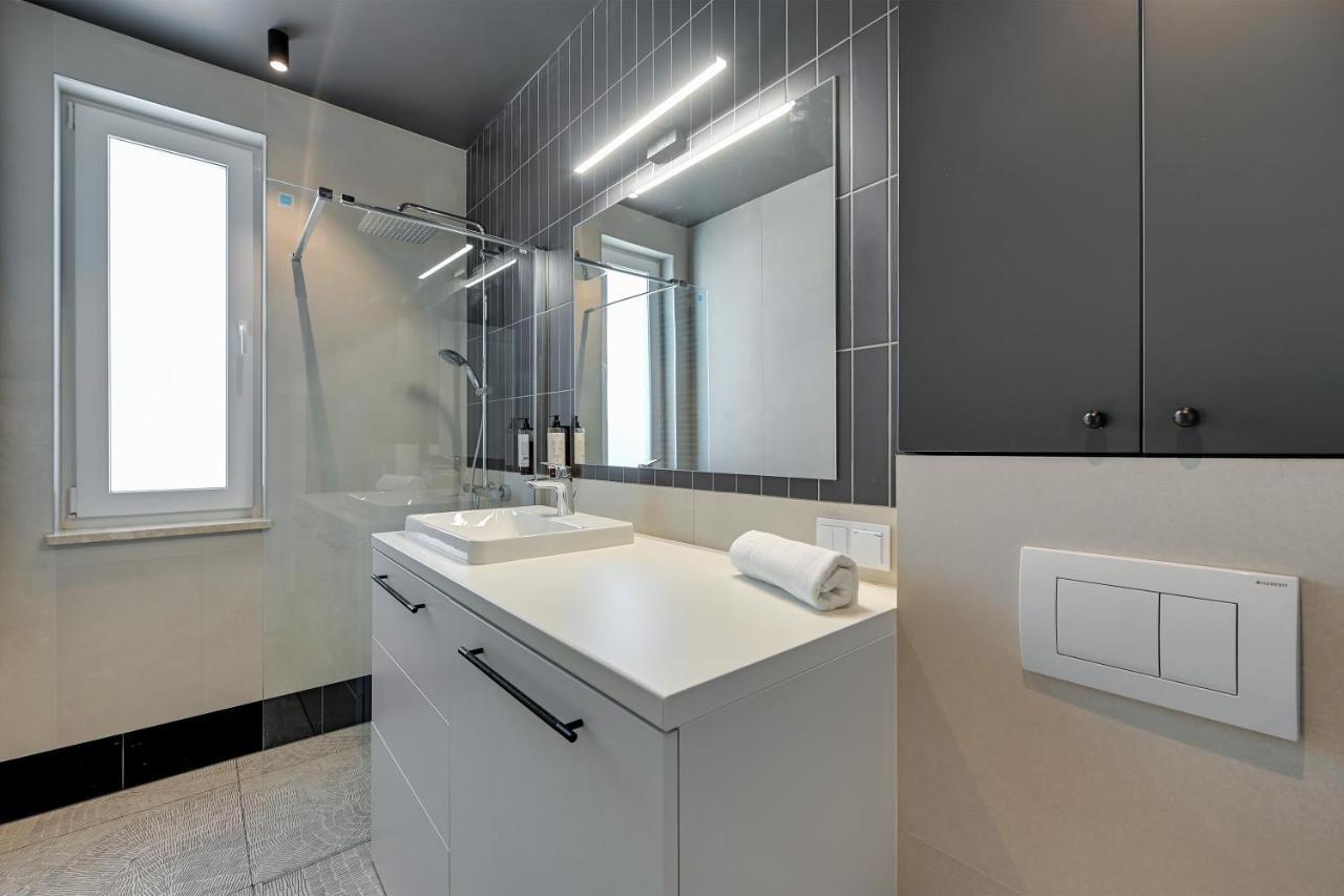 Boutique Aura 40 By Grand Apartments Gdansk Exterior photo